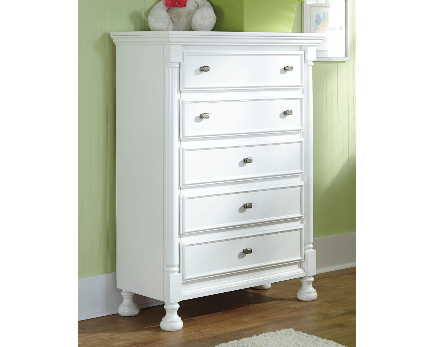 Kaslyn Chest of Drawers