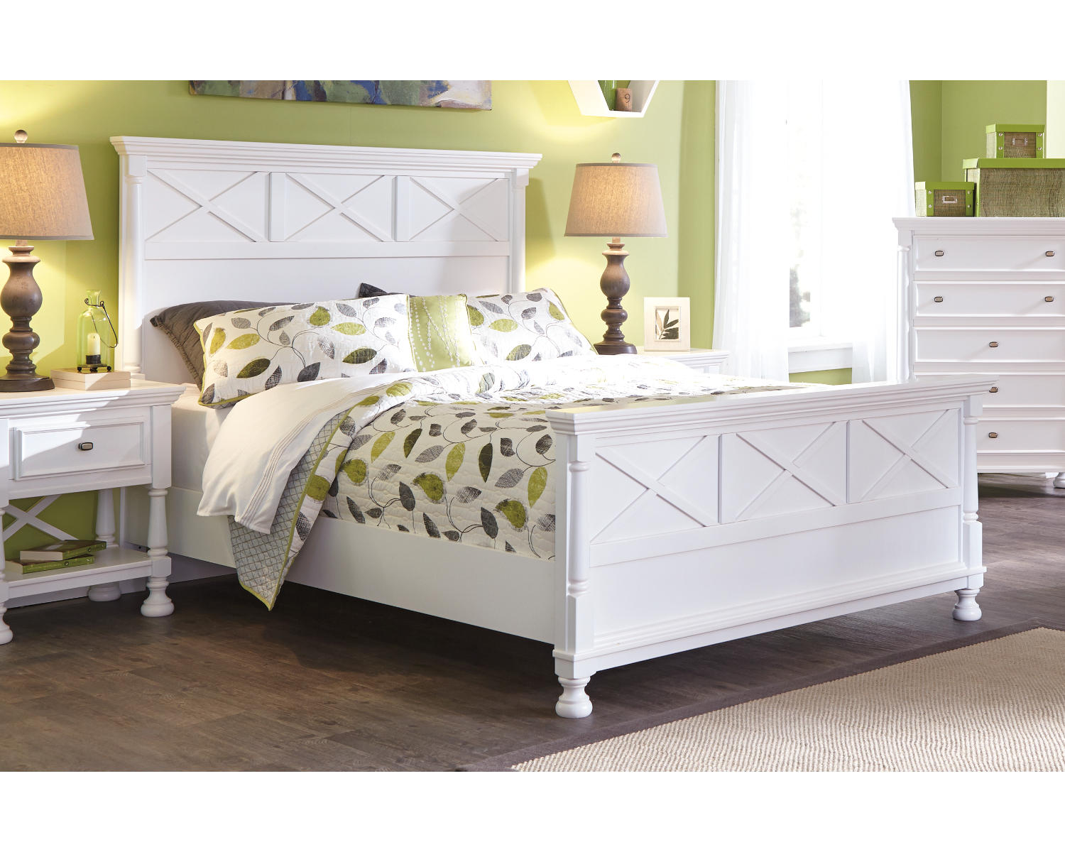 Kaslyn Queen Panel Bed