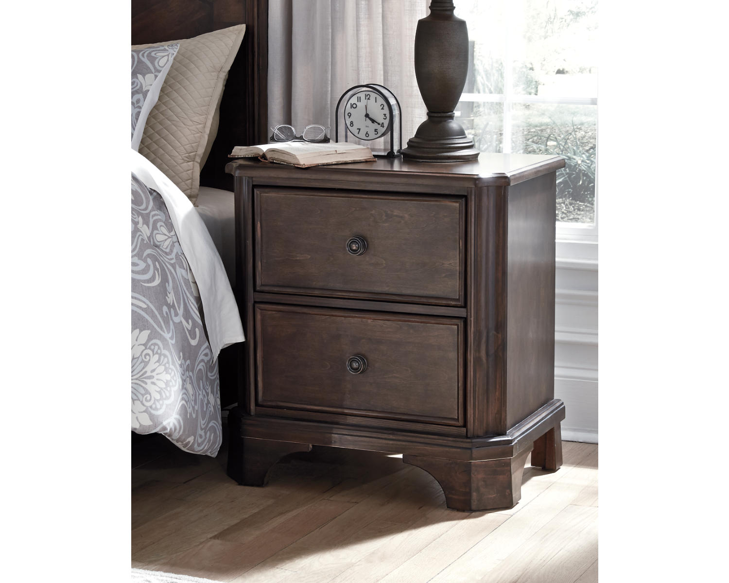 Adinton Nightstand