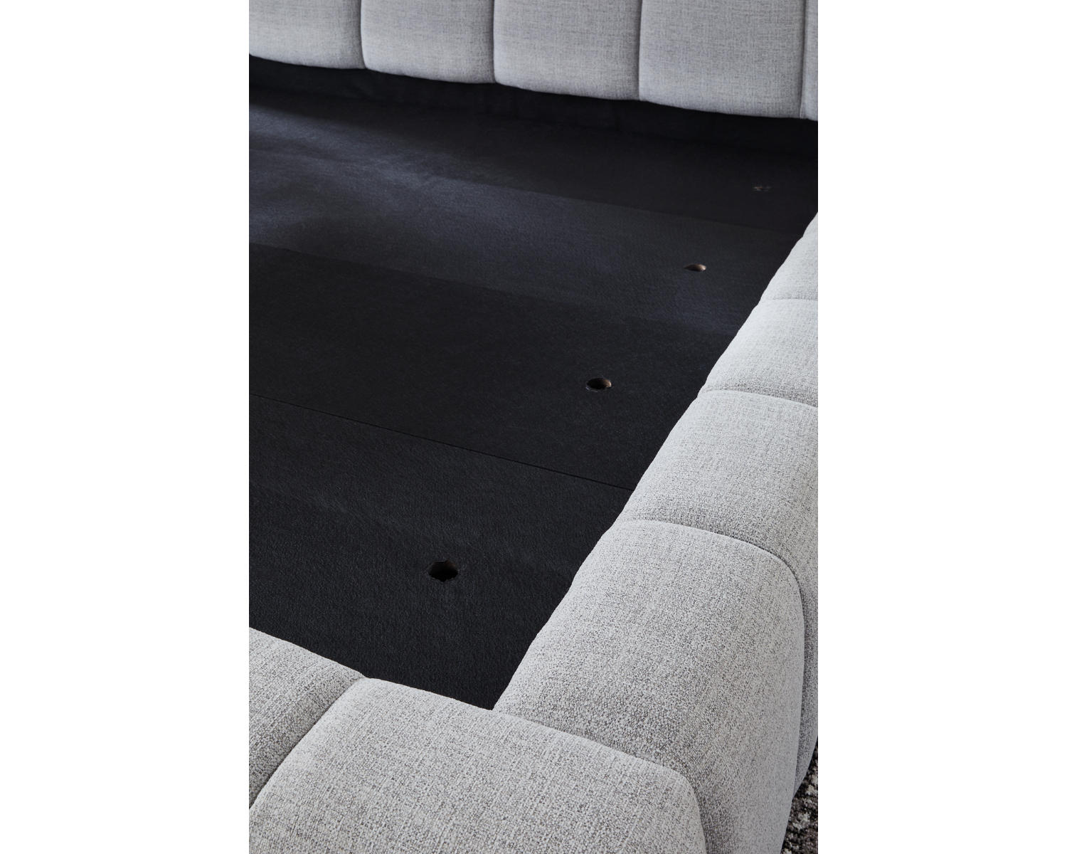 Grendusk California King Upholstered Bed