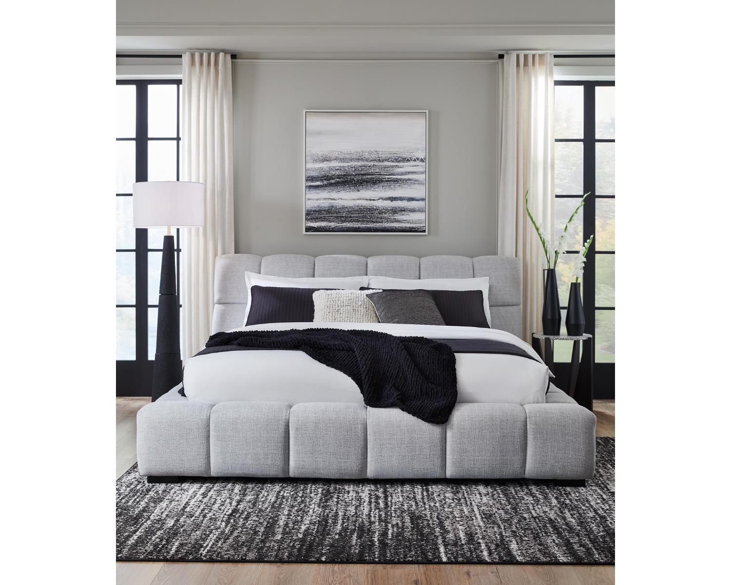 Grendusk California King Upholstered Bed