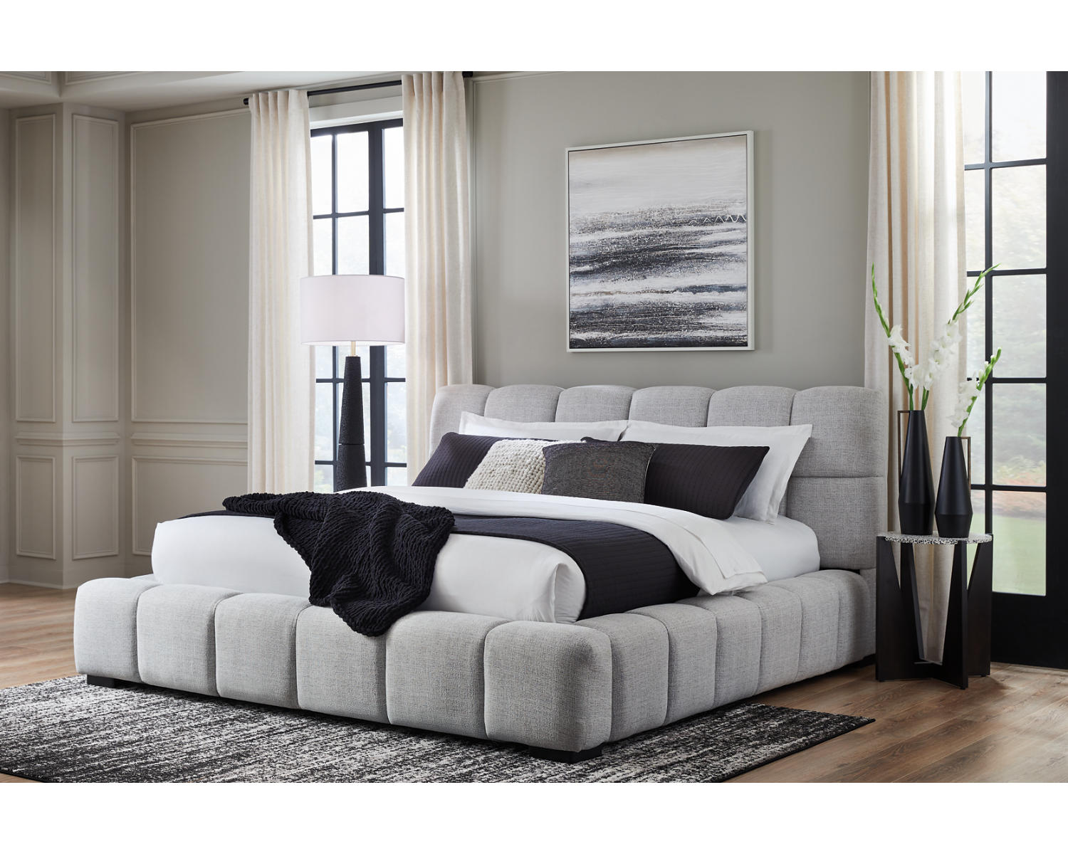 Grendusk California King Upholstered Bed