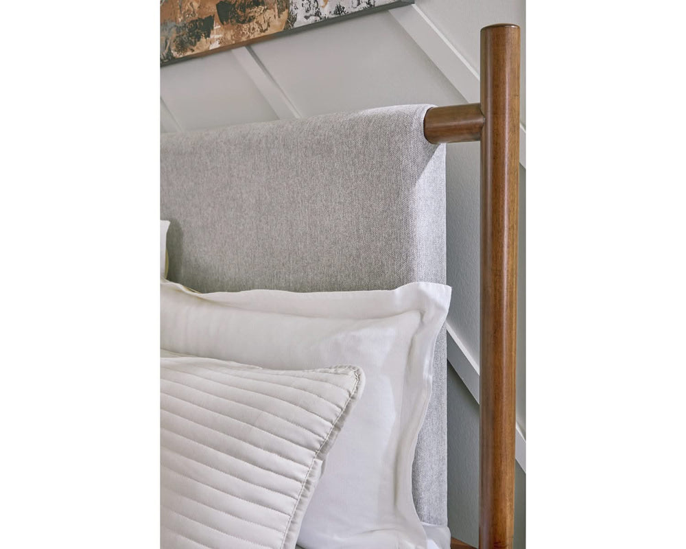 Lyncott Queen Upholstered Panel Bed