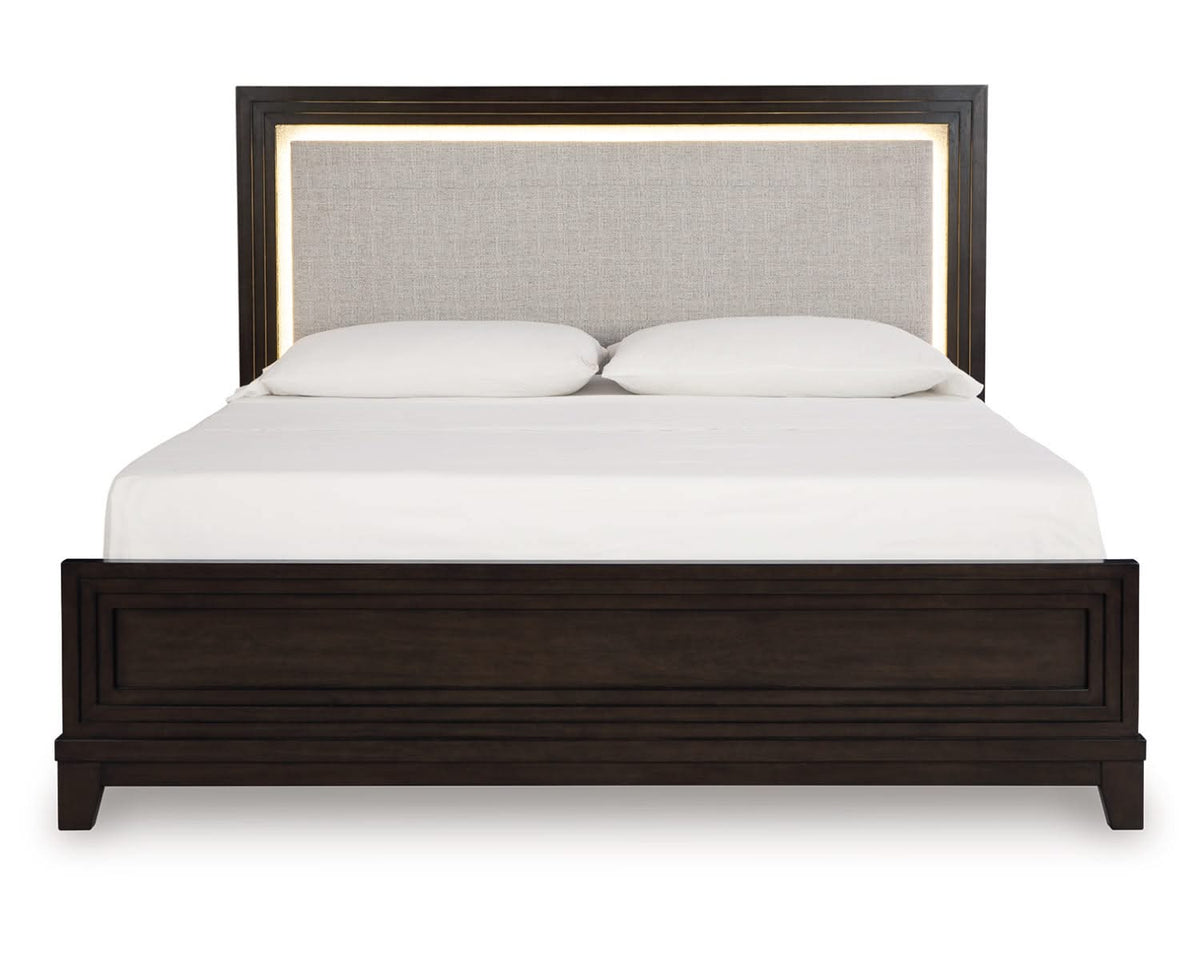 Cama Queen Neymorton con paneles tapizados