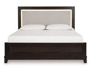 Cama Queen Neymorton con paneles tapizados