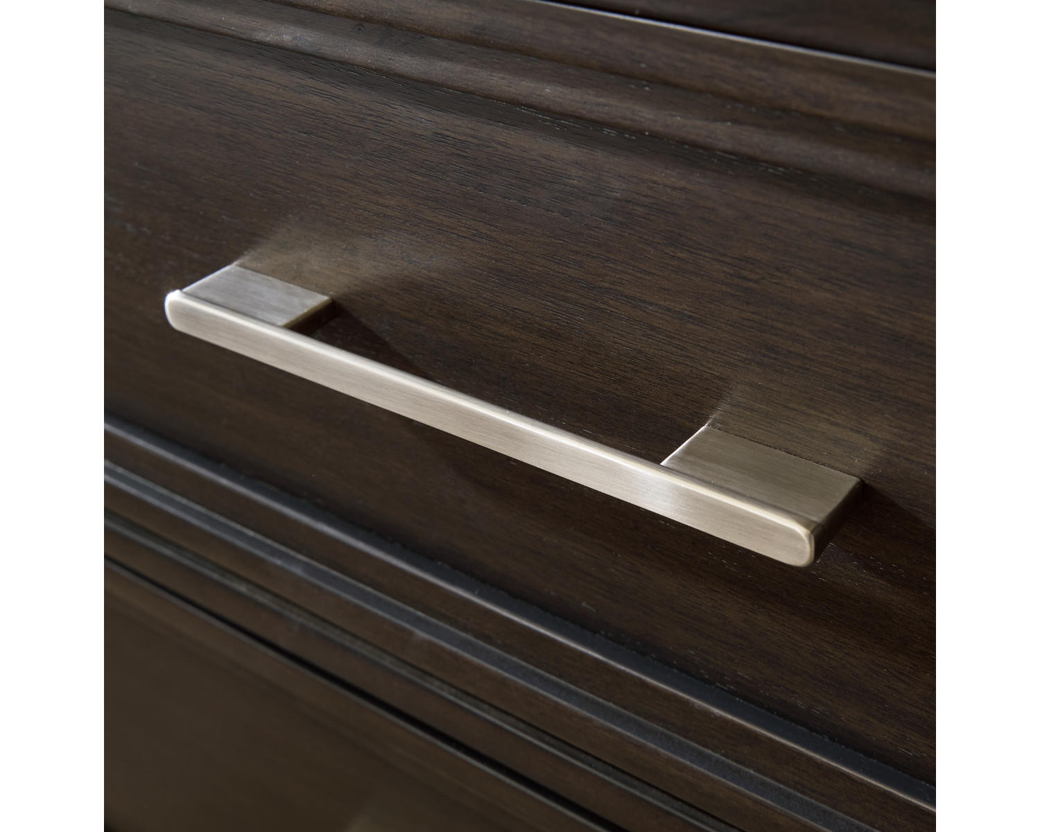 Neymorton Chest of Drawers
