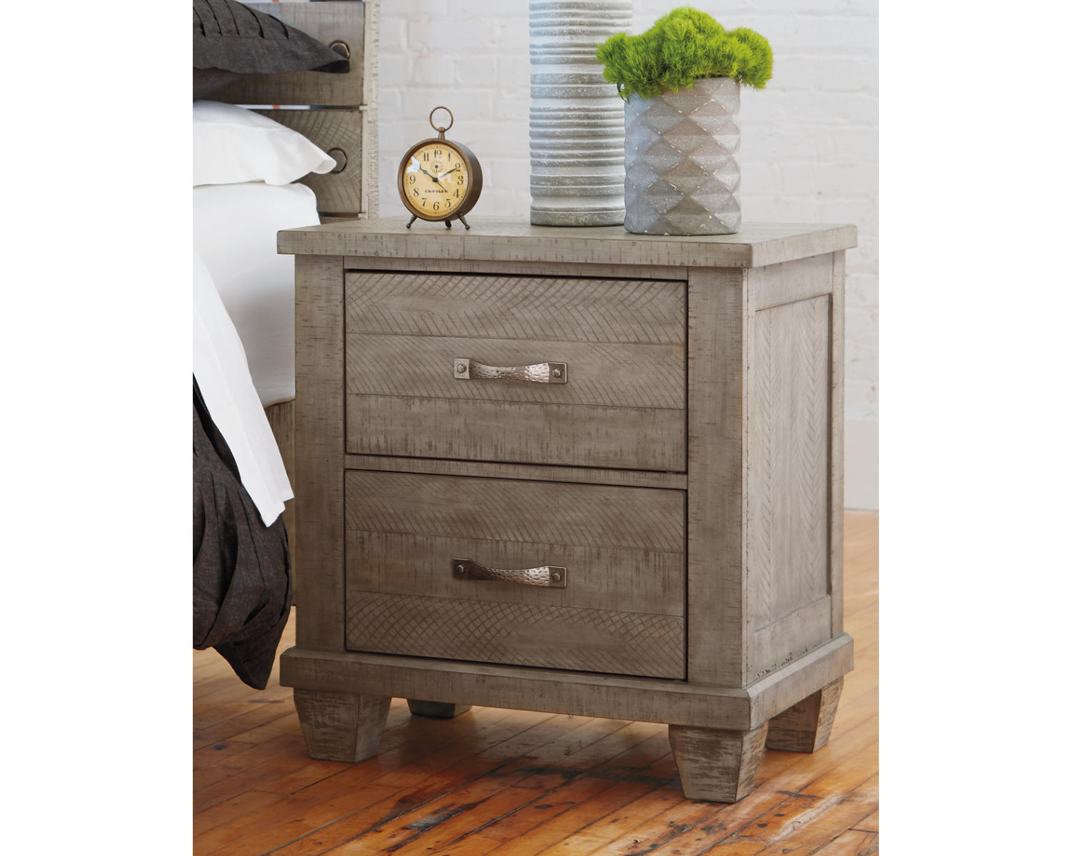 Naydell Nightstand