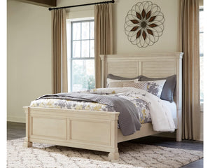 Bolanburg Queen Panel Bed