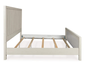Shaybrock King Panel Bed