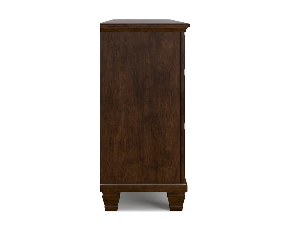Danabrin Dresser