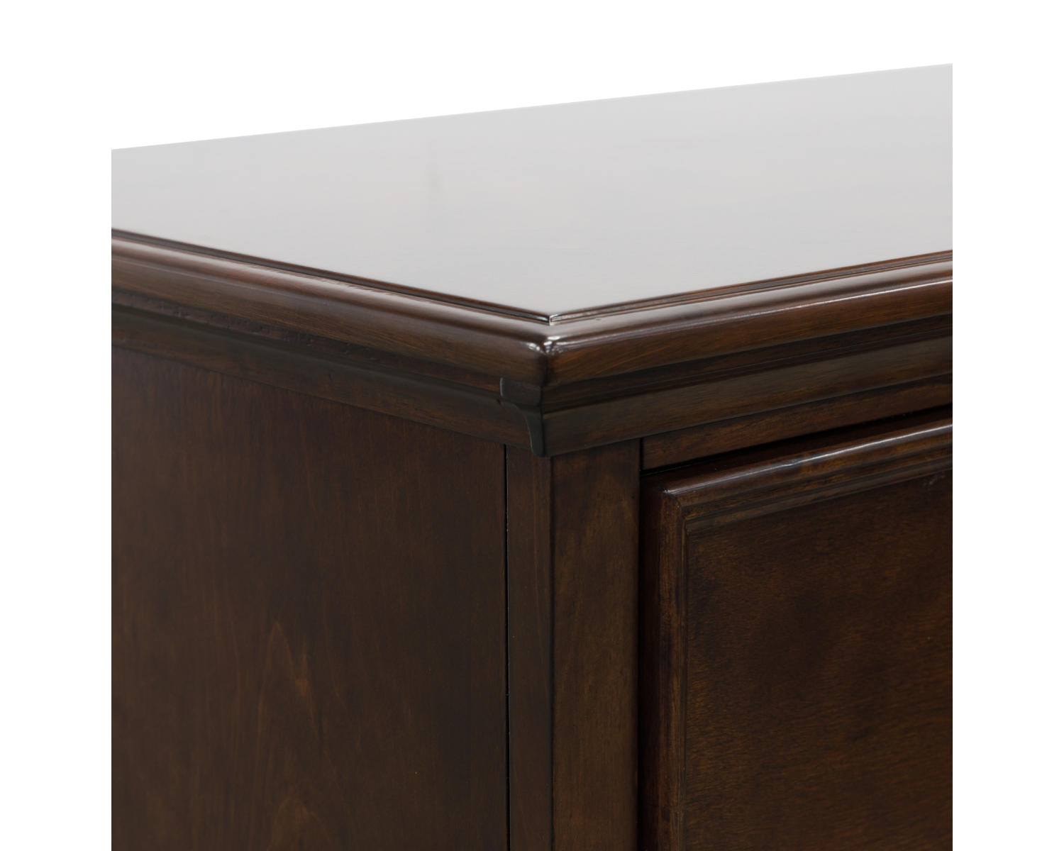 Danabrin Chest of Drawers