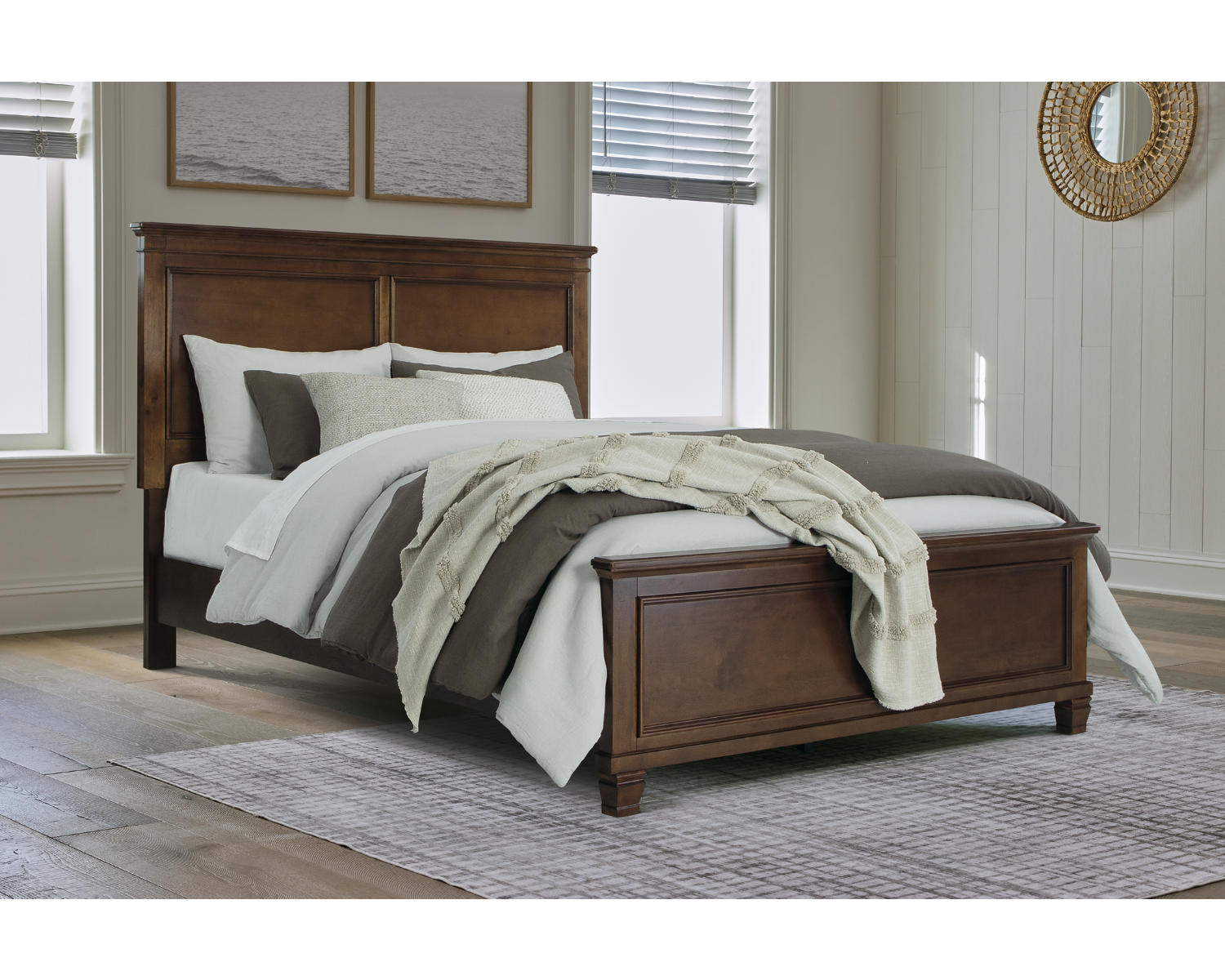 Danabrin Queen Panel Bed