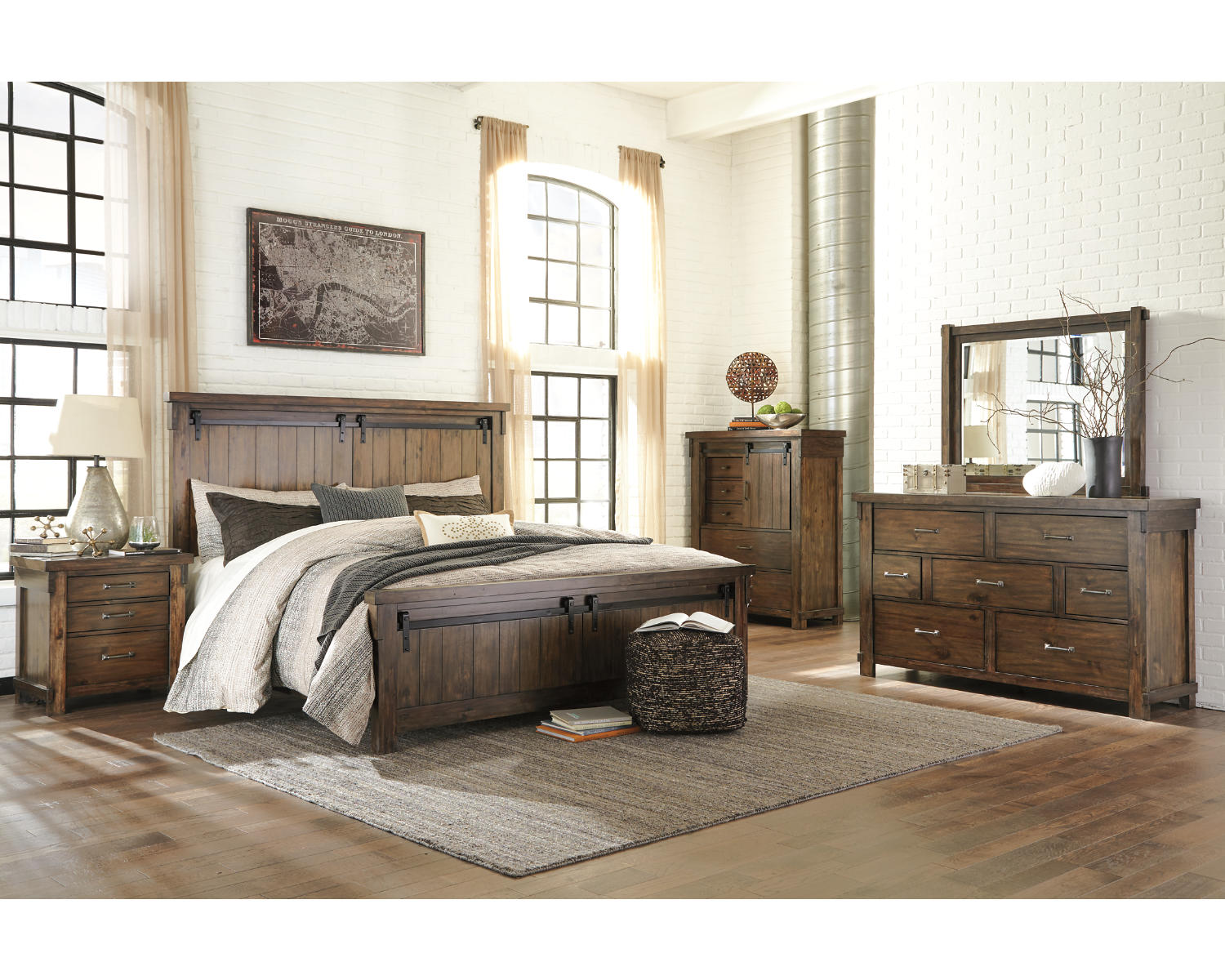 Lakeleigh Dresser