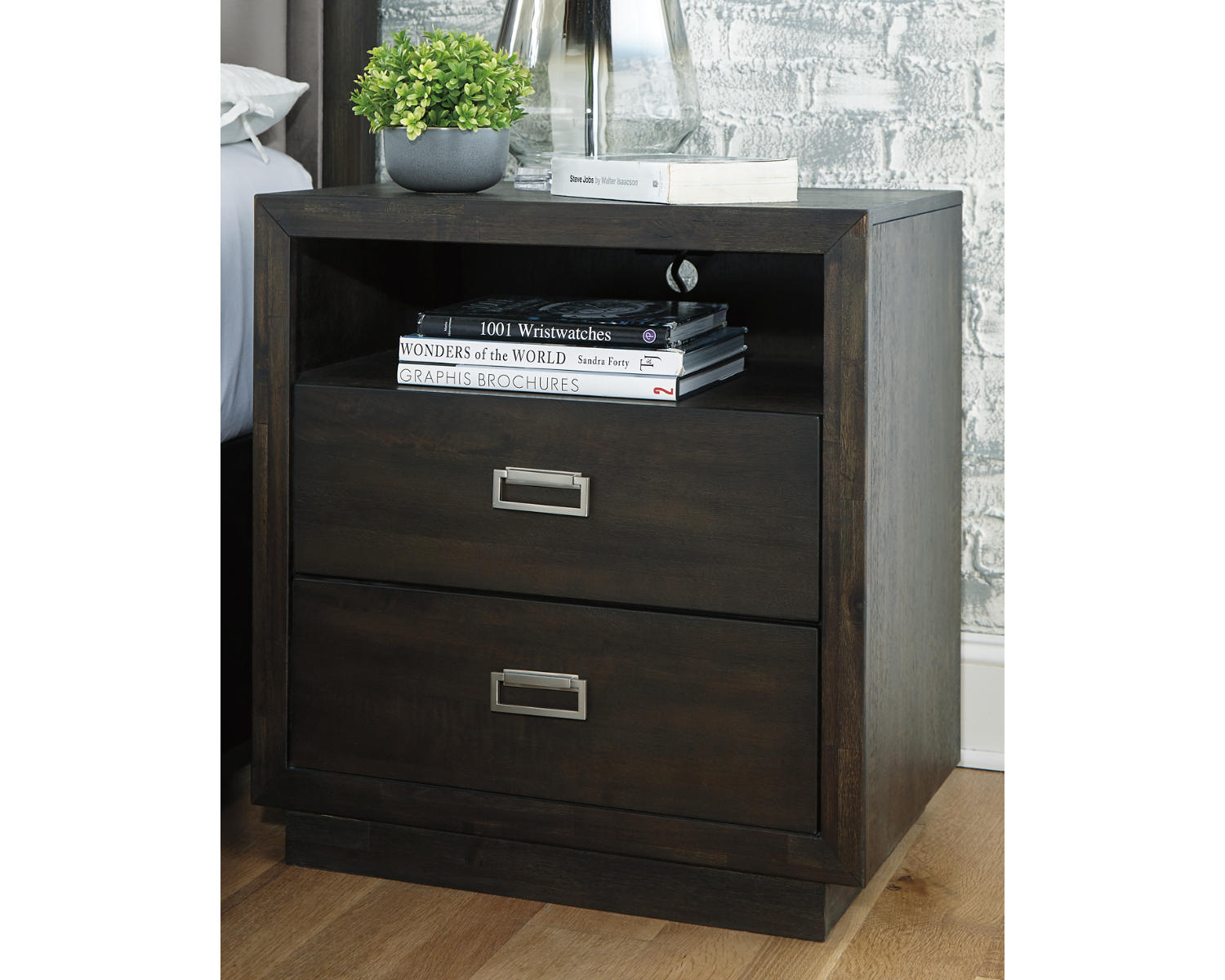 Hyndell Nightstand