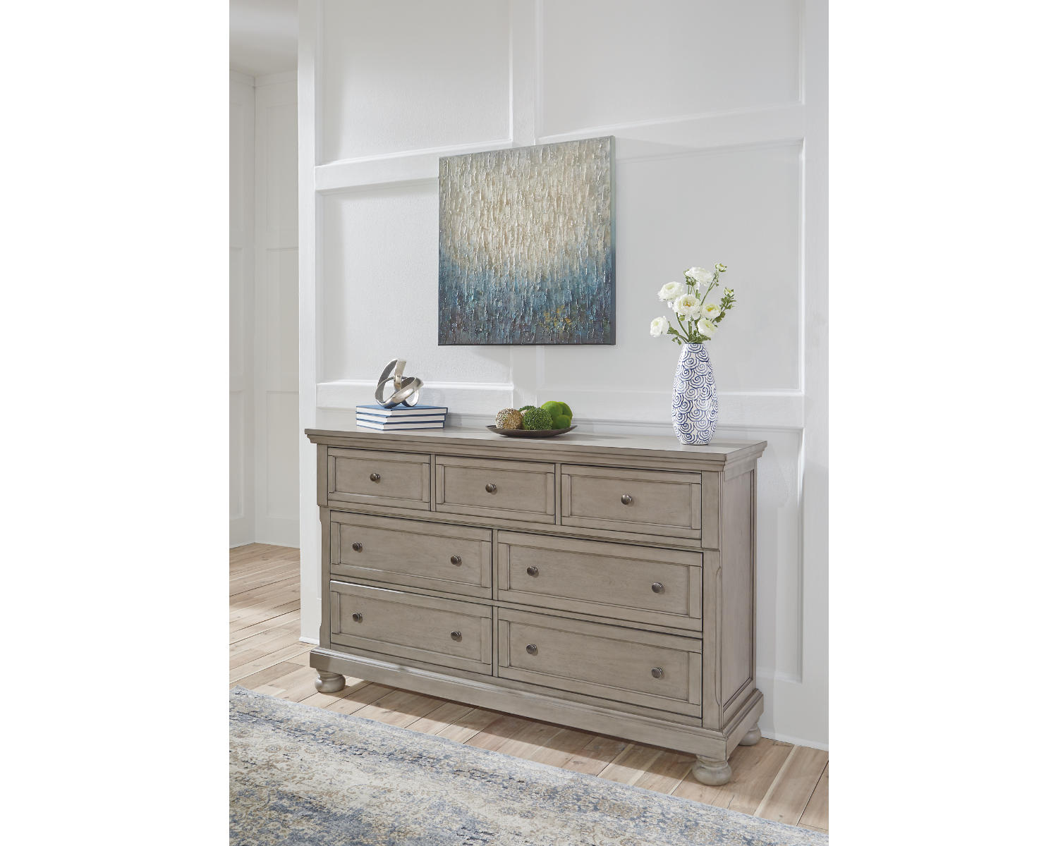 Lettner Queen Panel Bed, Dresser, and Nightstand