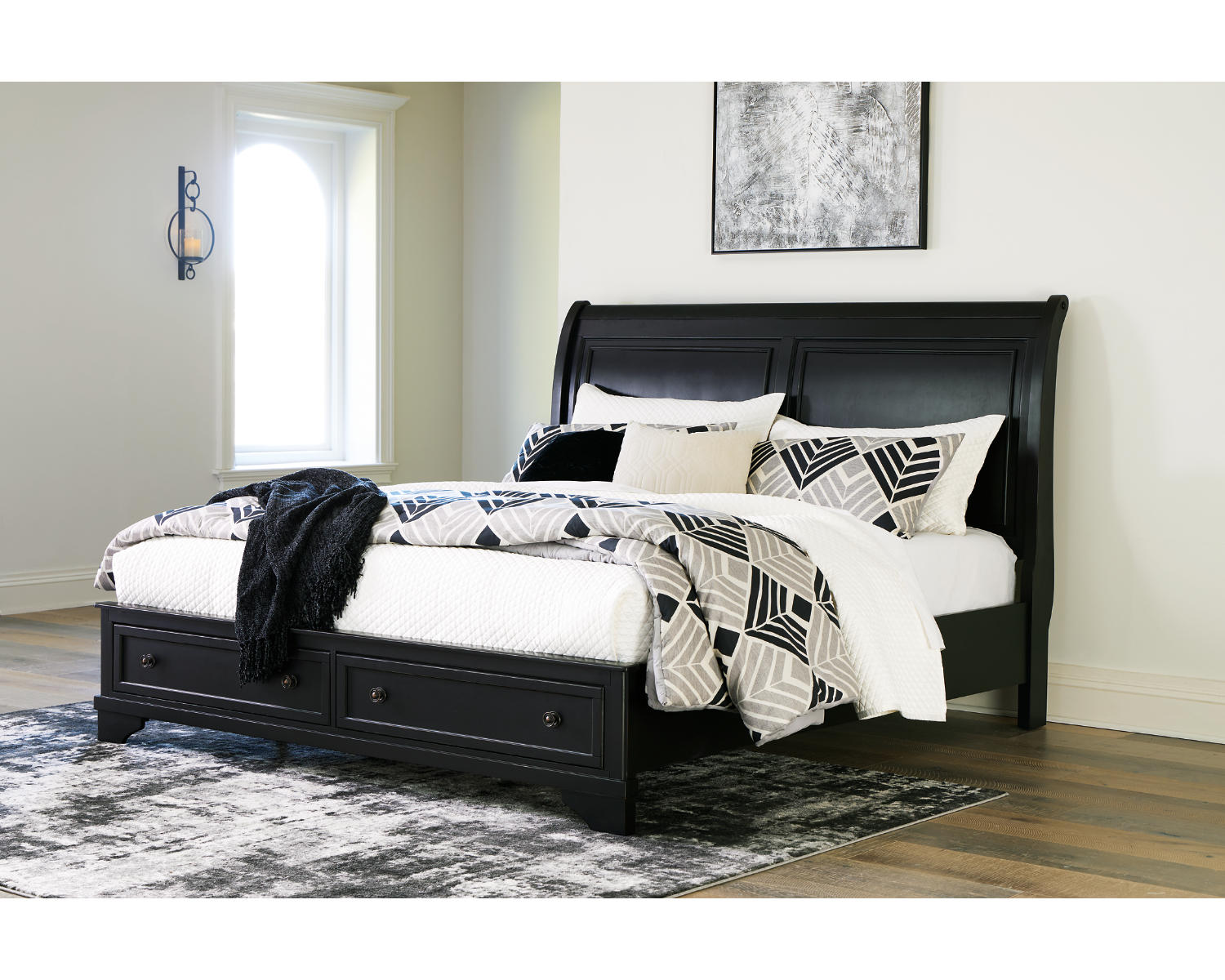 Chylanta King Sleigh Storage Bed