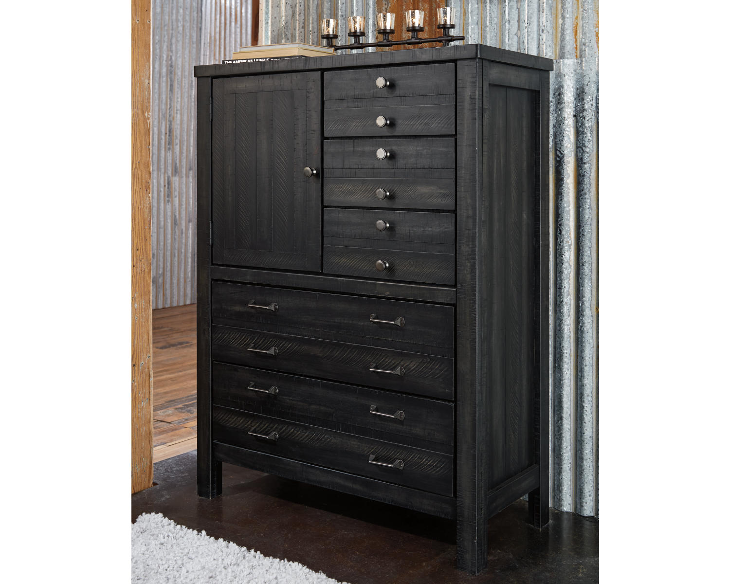 Baylow Door Chest