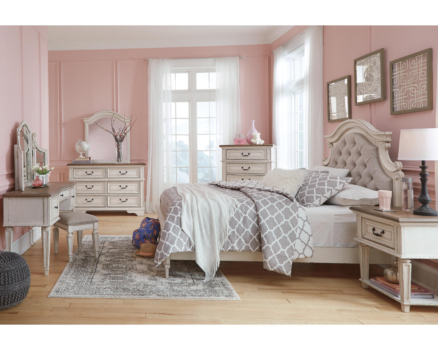 Realyn Nightstand