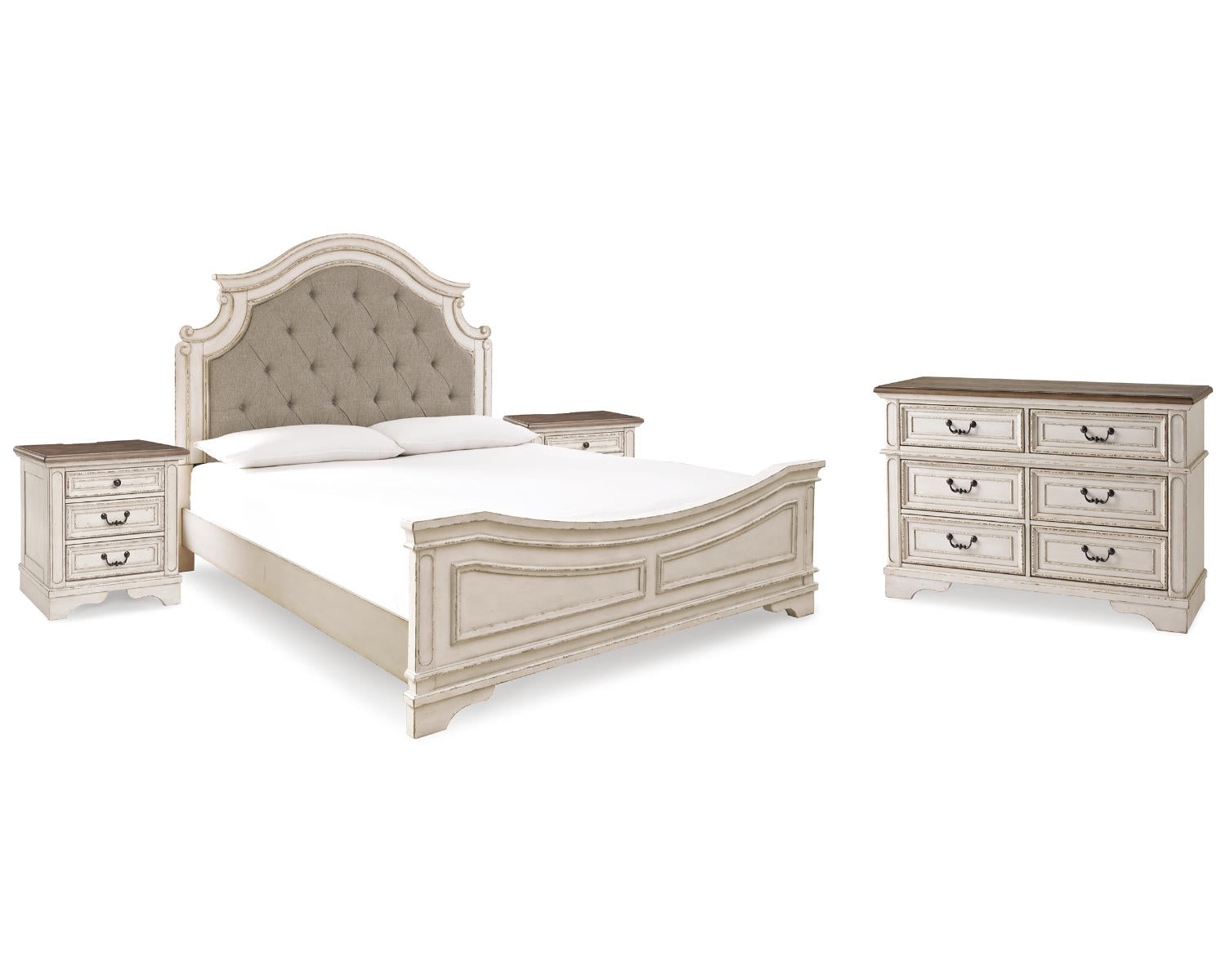 Realyn King Panel Bed, Dresser and 2 Nightstands