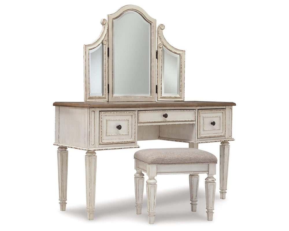 Realyn King Panel Bed, Vanity, Chest and 2 Nightstands