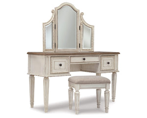 Realyn King Panel Bed, Vanity, Chest and 2 Nightstands