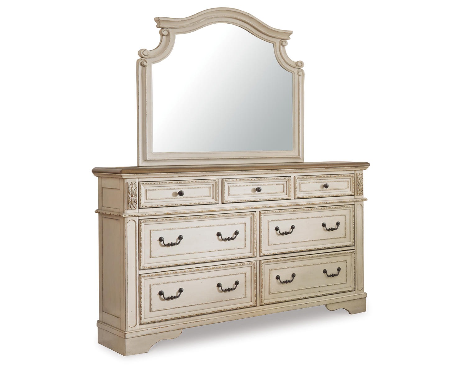 Realyn Queen Panel Bed, Dresser, Mirror and 2 Nightstands