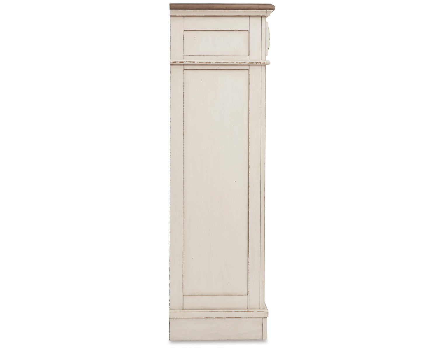 Realyn Queen Upholstered Sleigh Bed and Chest