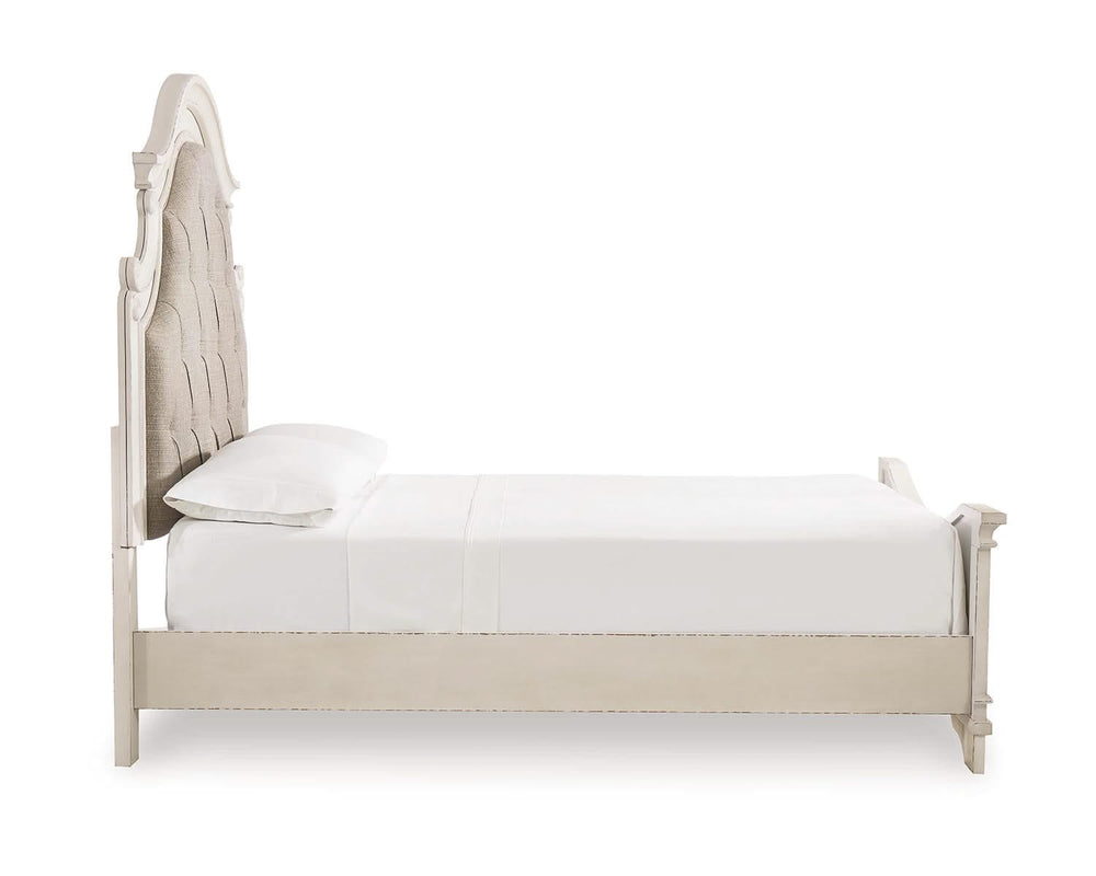 Realyn Queen Upholstered Panel Bed and 2 Nightstands