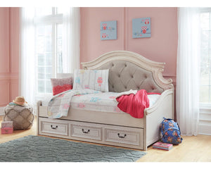 Realyn Twin Daybed with 1 Large Storage Drawer