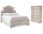 Realyn Full Panel Bed and Chest