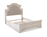 Realyn Full Panel Bed and Chest