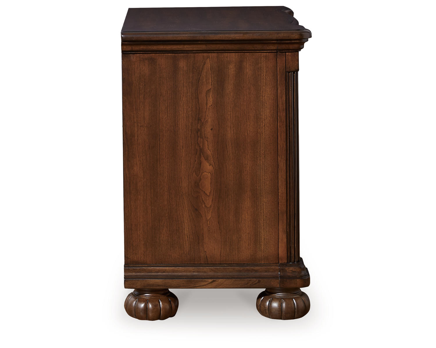 Lavinton King Poster Bed, Dresser, Mirror and Nightstand