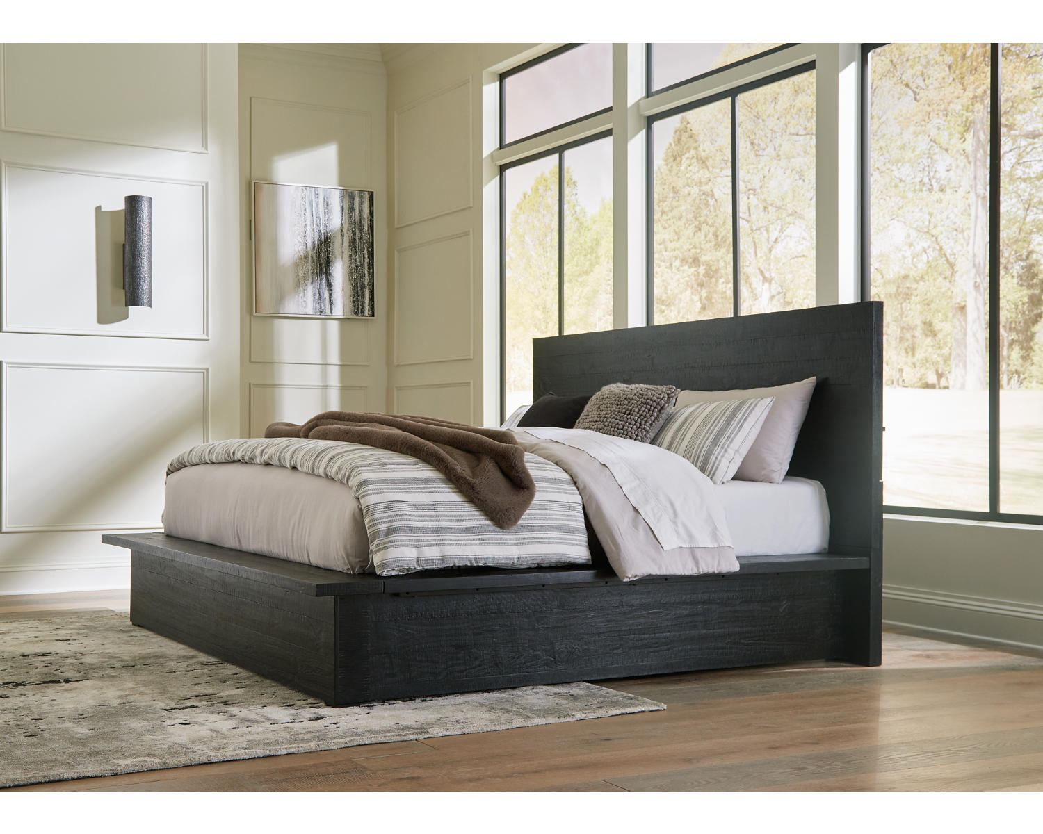 Londer California King Panel Bed, Dresser and Mirror