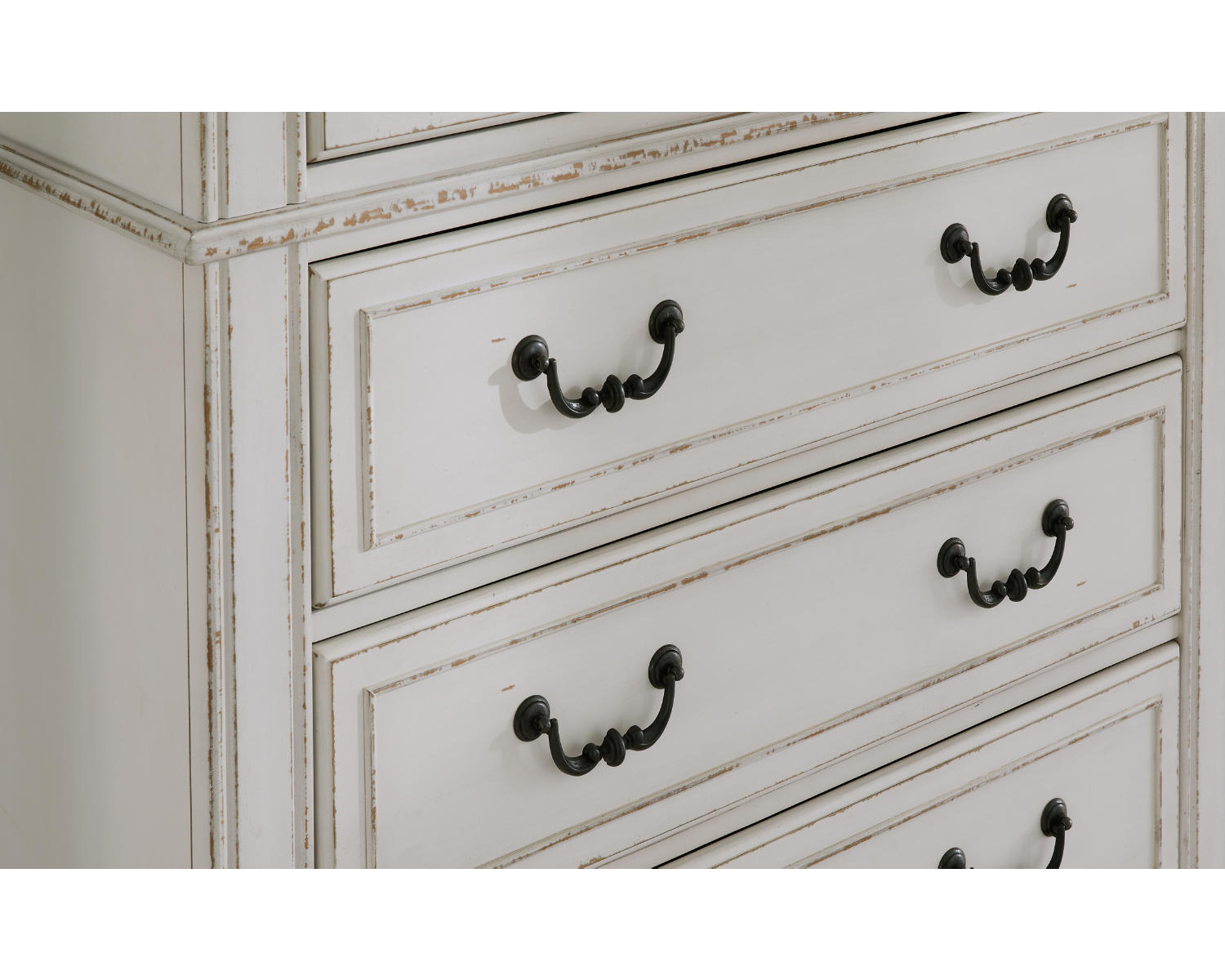 Brollyn Chest of Drawers