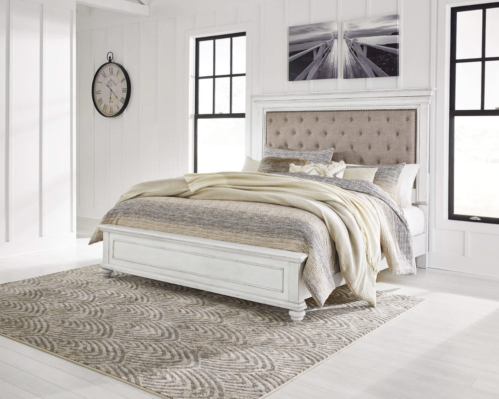 Cama Kanwyn California King con paneles