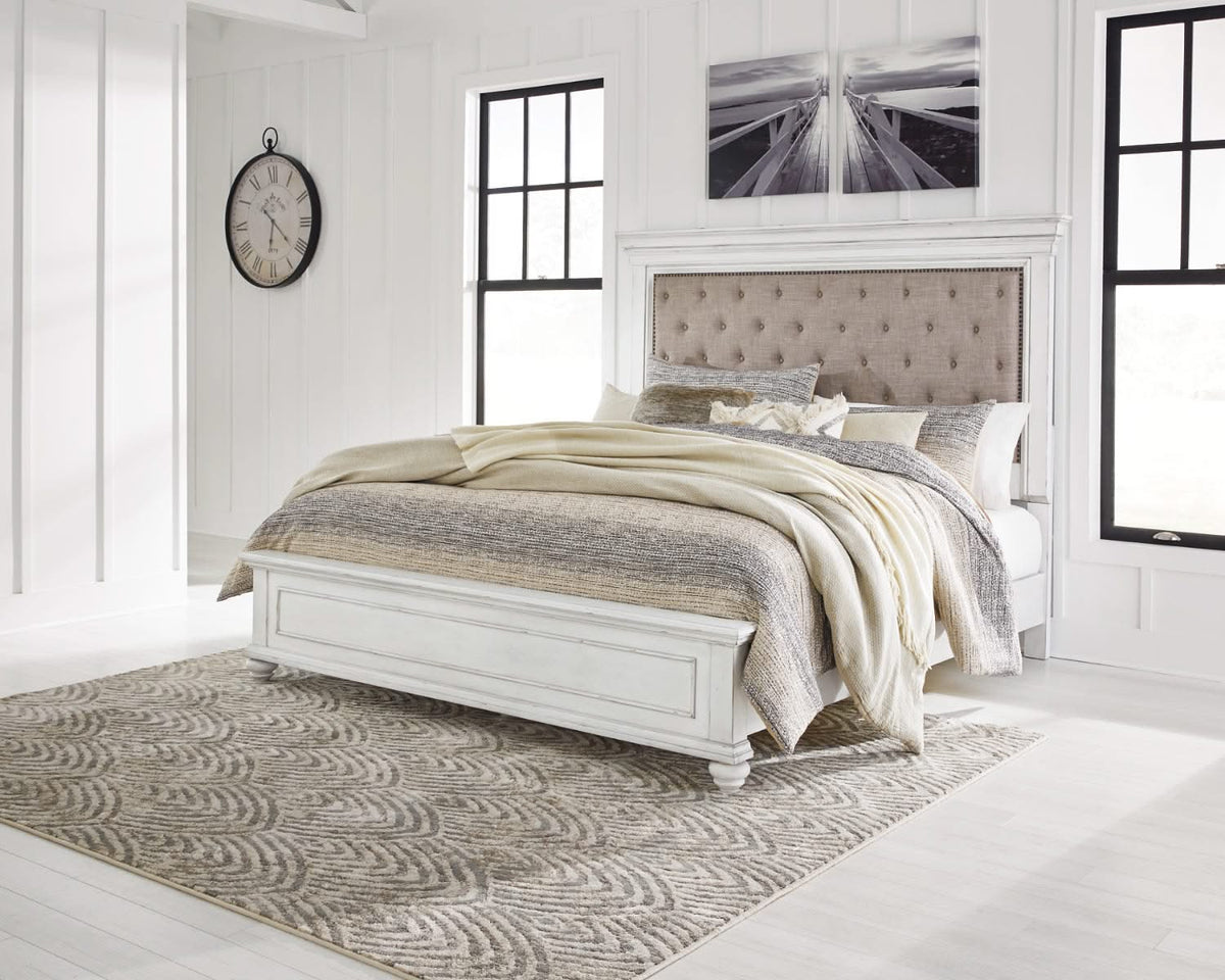 Cama Kanwyn California King con paneles