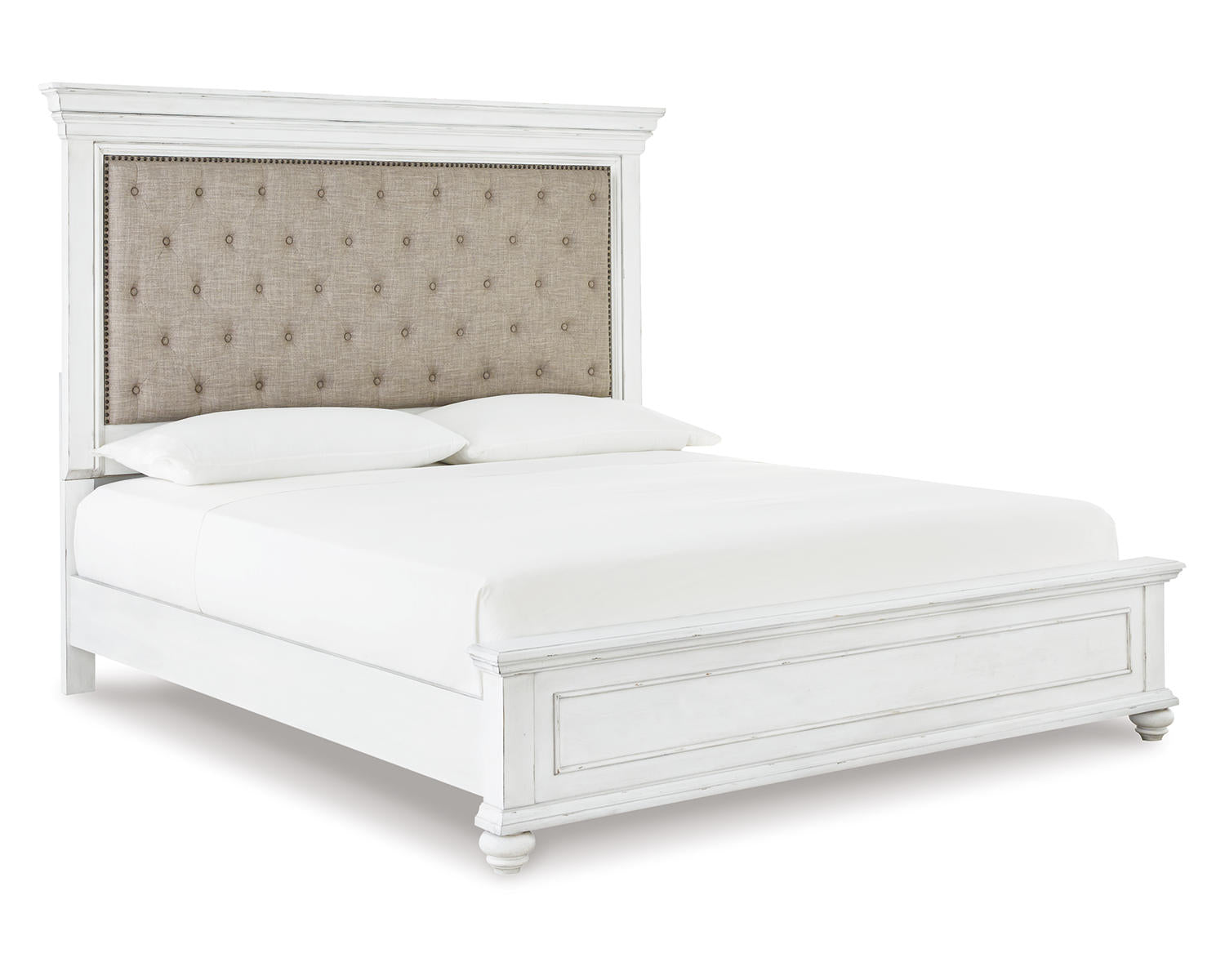 Kanwyn Queen Bed with Mirrored Dresser