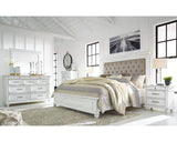 Cama Kanwyn California King con paneles