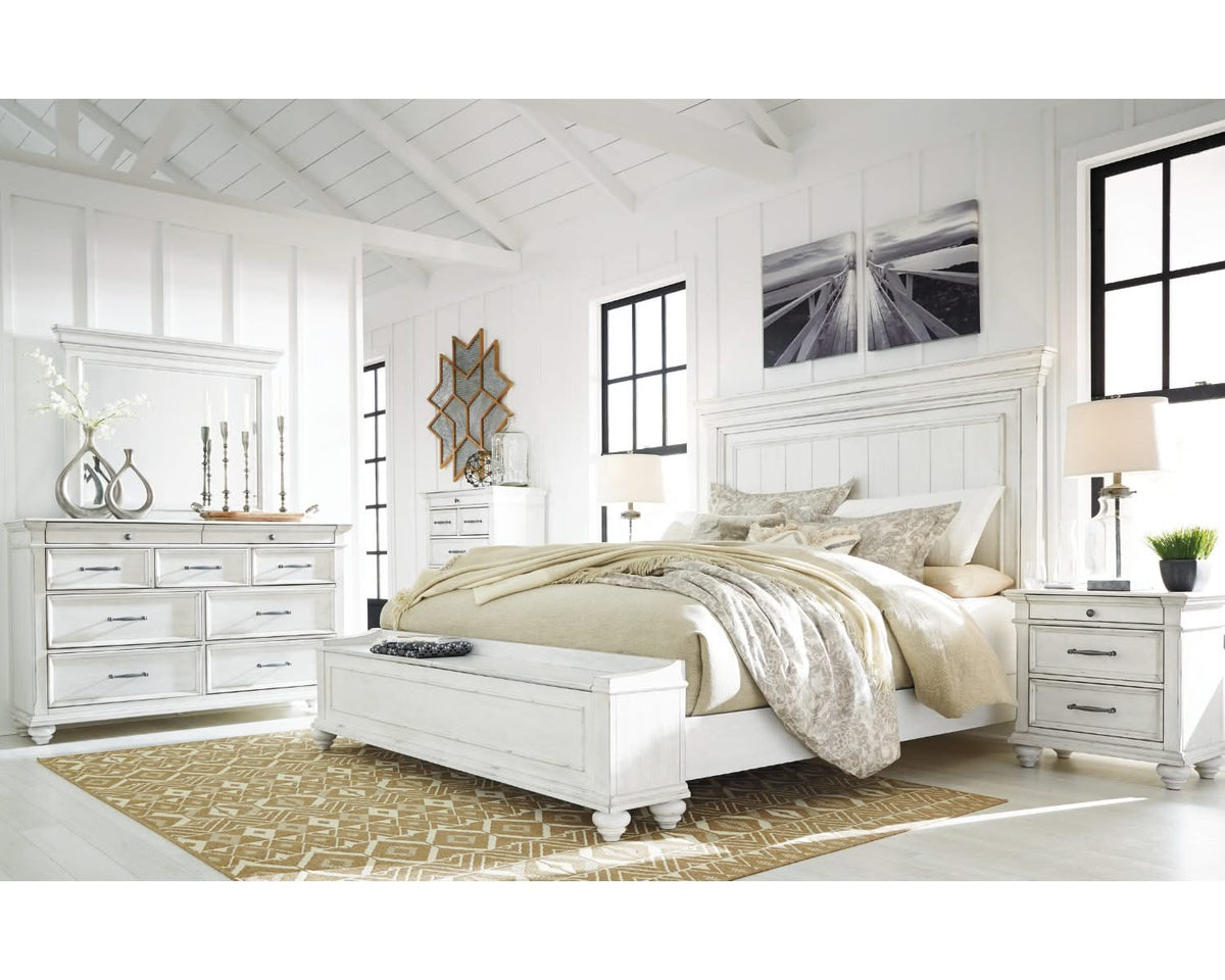 Kanwyn California King Panel Bed with Storage Bench