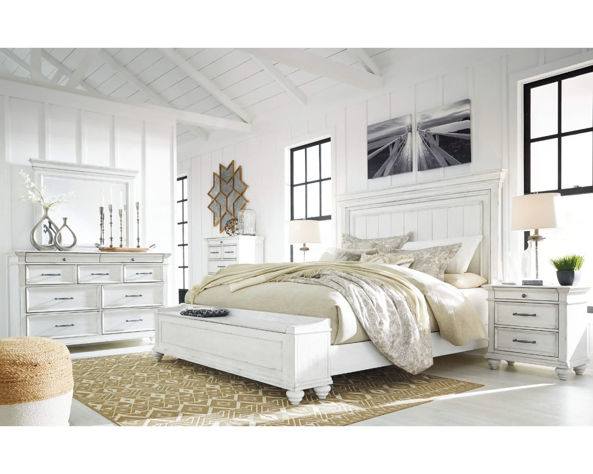Kanwyn California King Panel Bed with Storage Bench