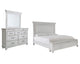 Cama Kanwyn King con paneles, espacio de almacenamiento, tocador y espejo
