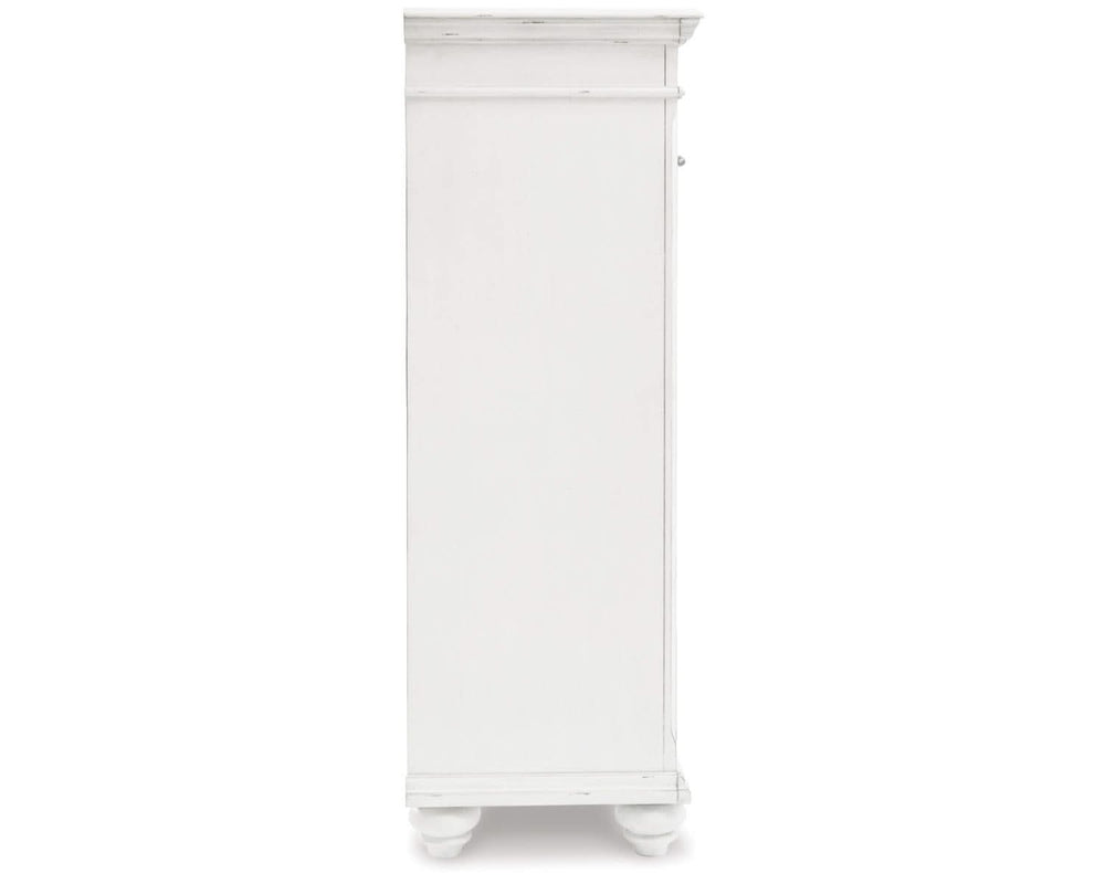 Kanwyn King Panel Storage Bed, Chest and Nightstand