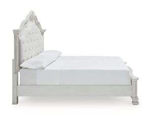 Cama tapizada Montelaine California King con paneles