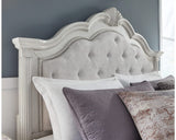 Cama tapizada Montelaine California King con paneles
