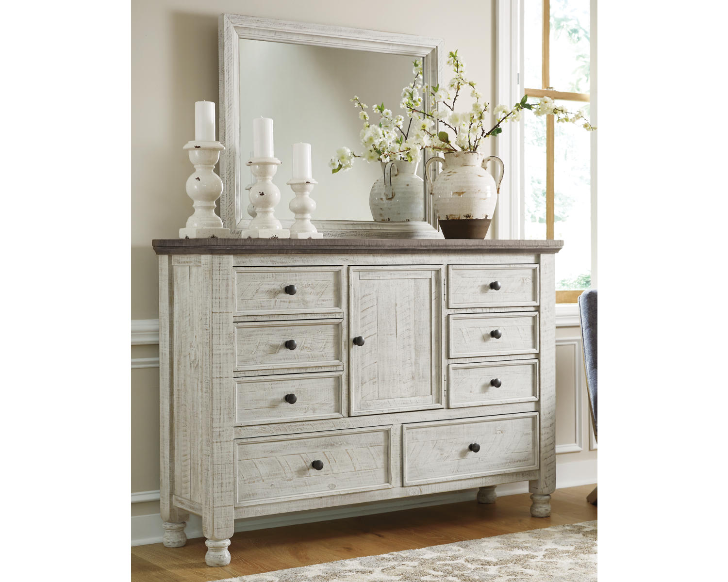 Havalance King Sleigh Bed with Storage, Dresser and Mirror
