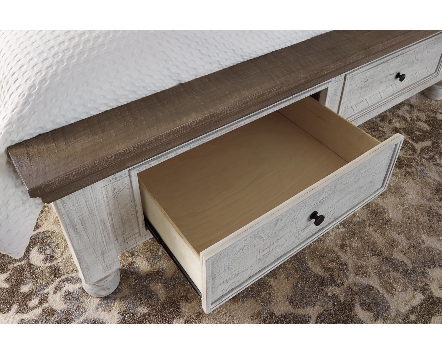 Havalance King Poster Bed with 2 Storage Drawers
