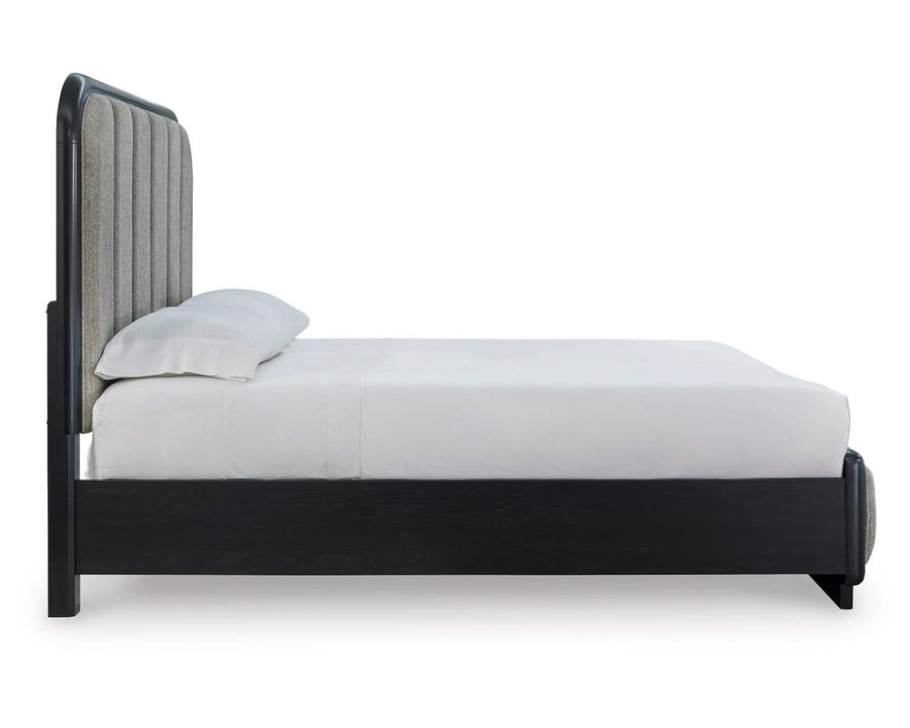 Cama Queen con paneles tapizados, tocador y espejo Rowanbeck