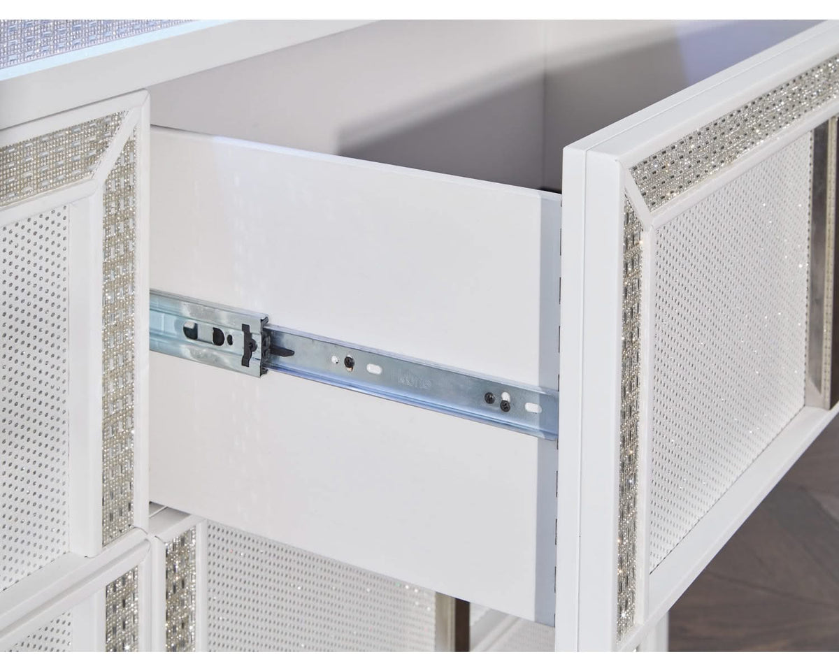 Chalanna Dresser