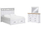 Cama King Ashbryn con almacenamiento, tocador y espejo