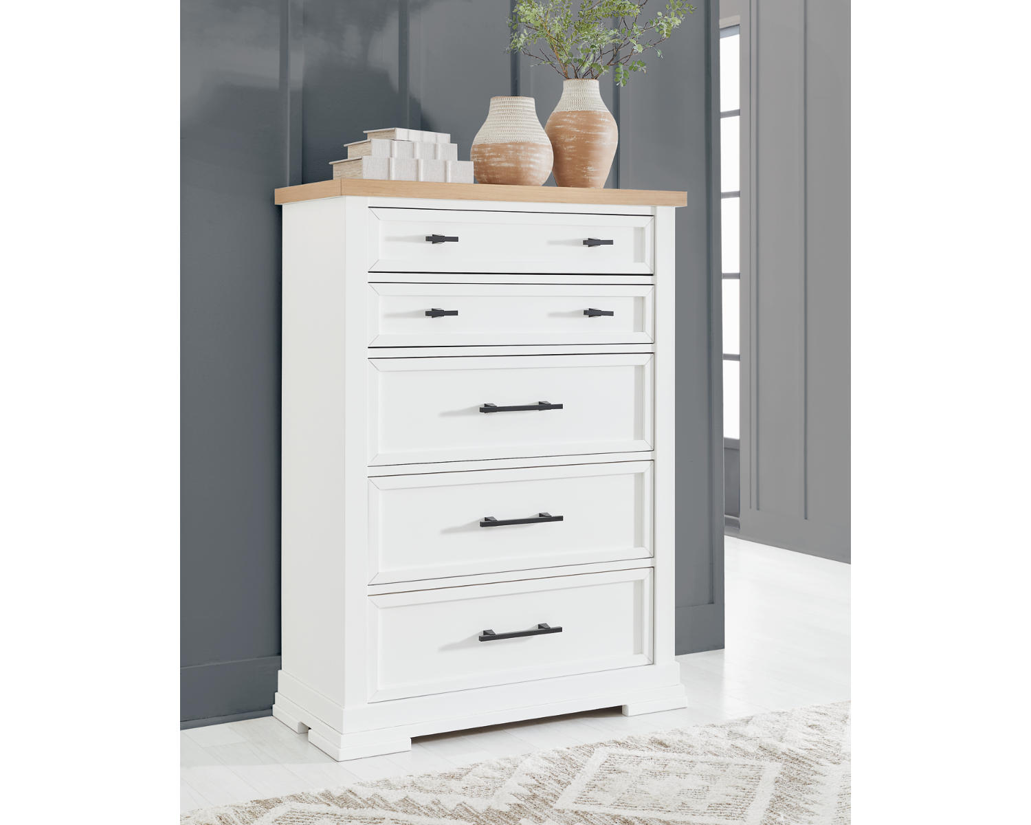 Ashbryn Chest of Drawers